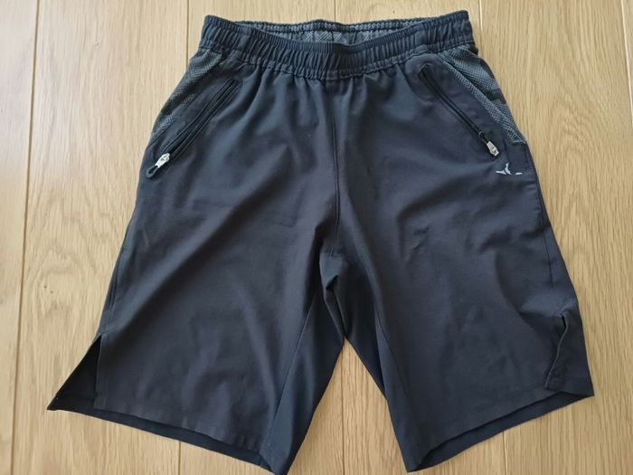Short Decathlon en 10/11 ans