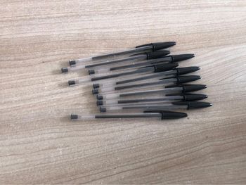 10 bic noir