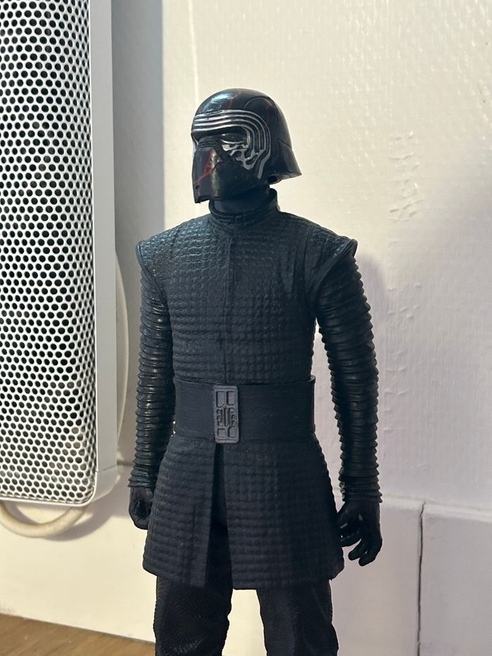 Lot 3 figurines Star Wars 30 cm – Stormtrooper, Kylo Ren, Sith Trooper - photo numéro 5