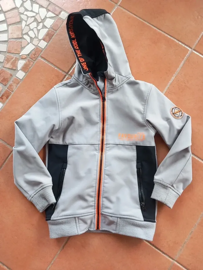 Jolie veste de pluie - photo numéro 2