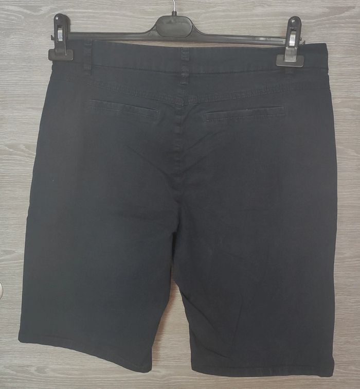 Bermudas taille 42/44 - photo numéro 2