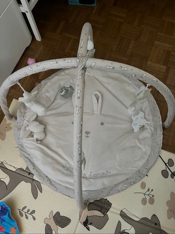 Tapis d’éveil bébé