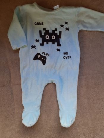 Grenouillère bébé