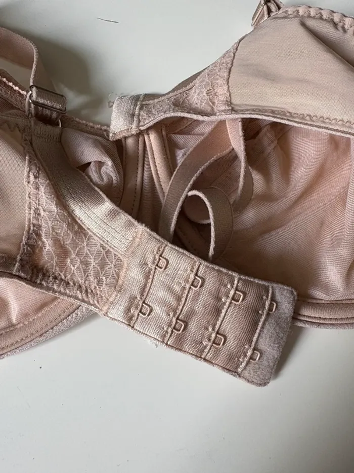 Soutien gorge beige Chantelle 90E - photo numéro 6