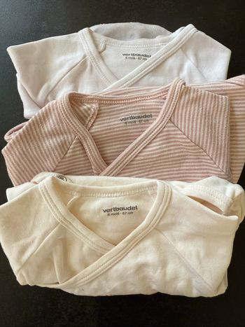 Lot 3 bodies Vertbaudet 6 mois – Manches longues – Comme neufs 🌟