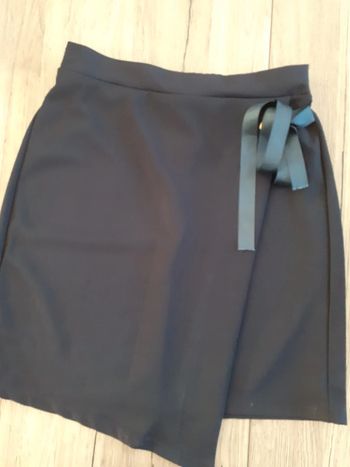 Petite jupe marine t S neuve