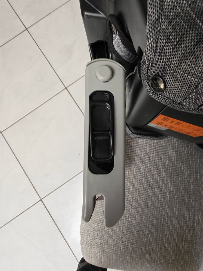 Siège auto Kiddy Cruiserfix 3 comme neuf -fixation isofix - photo numéro 10