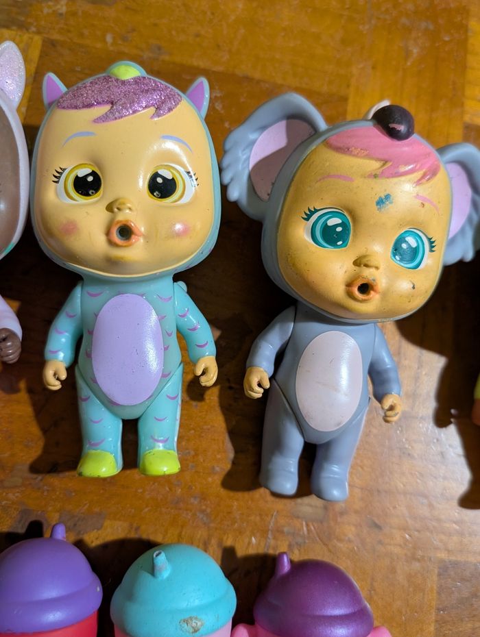 Lot de figurines cry babies - photo numéro 3