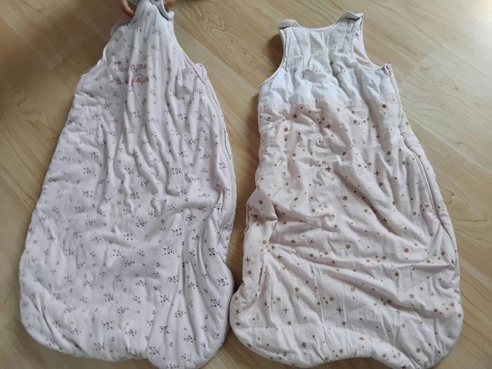 Lot 2 gigoteuses