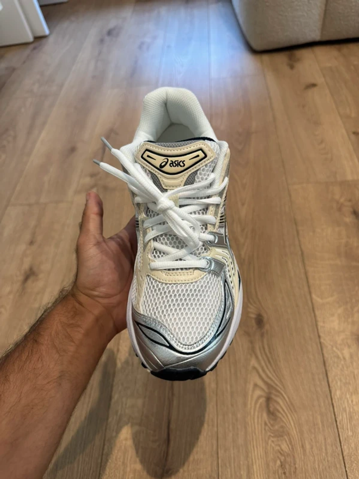 Asics Gel-Kayano 14 Blanc Argent Noir 40 - photo numéro 2