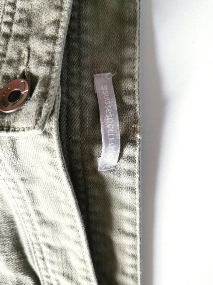 Short kaki - photo numéro 5