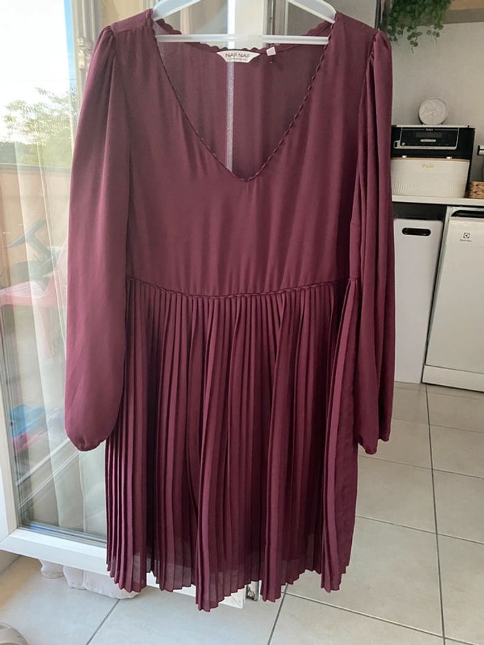 Robe plissée bordeaux Naf Naf 38 - photo numéro 3