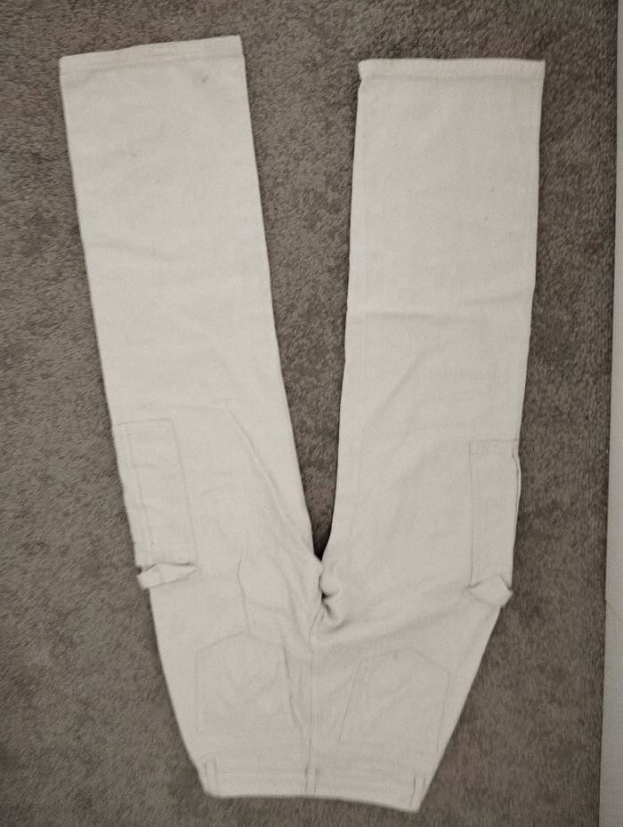 Cargo blanc - photo numéro 6
