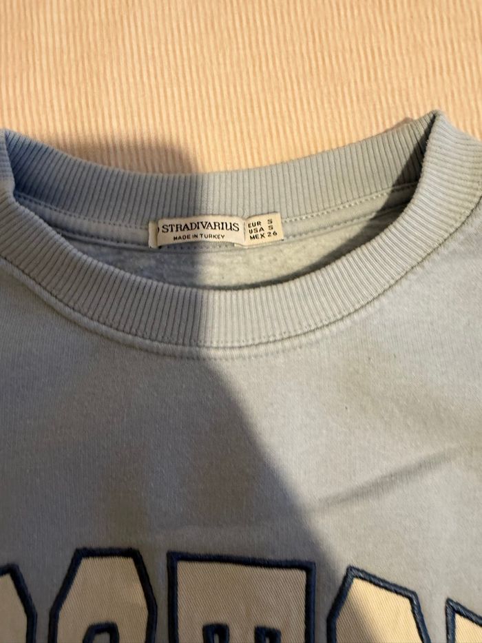 Sweat-shirt bleu clair - photo numéro 2