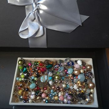 Lot de boucles d'oreilles pendante multicolore artisanale chic élégante