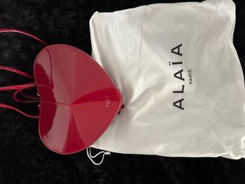 Sac le coeur alaia bordeaux vernis