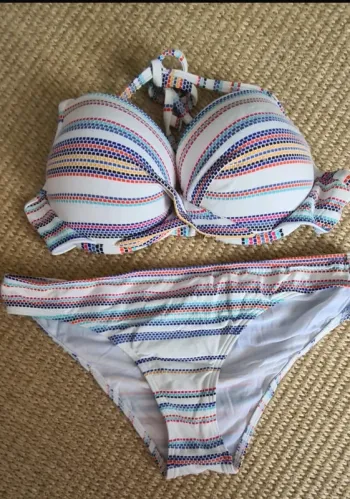Maillot de bain Kiwi taille 42