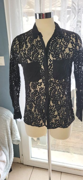 Chemise dentelle noire