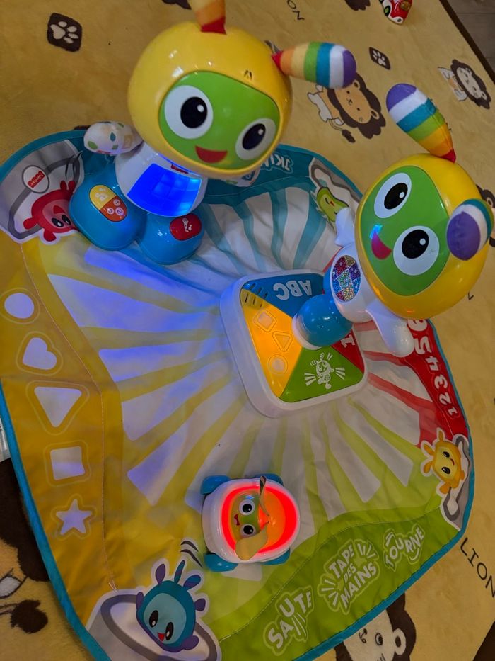 Lot Bebo le robot la voiture le tapis