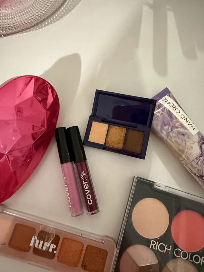 lot maquillage - photo numéro 4