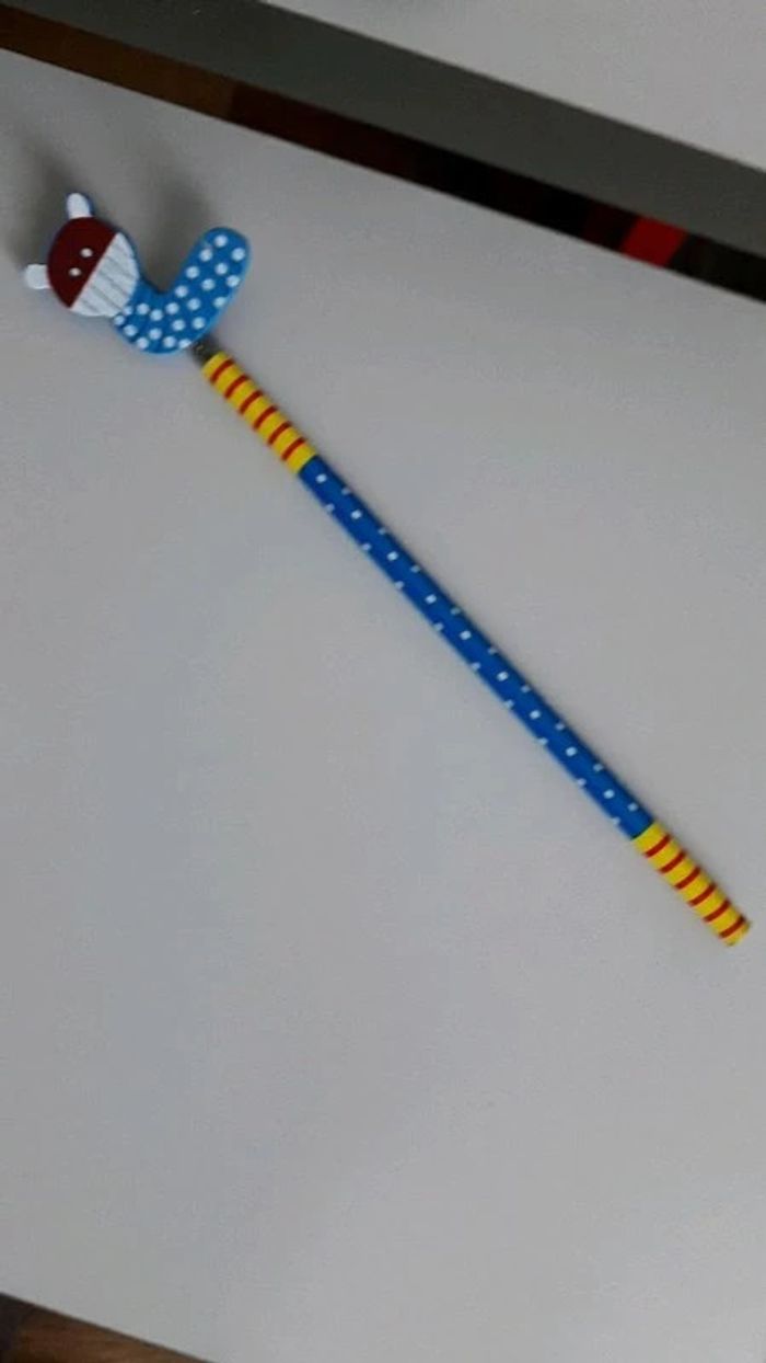 Crayon de papier neuf - photo numéro 2