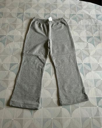 Jogging fille - 10 ans - neuf