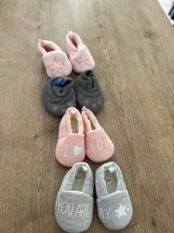 Lot de 4 paires chaussons bébé