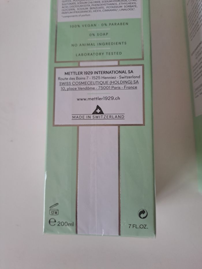 lot de 4 boîtes de shampooing anti pelliculaire mettler - photo numéro 4