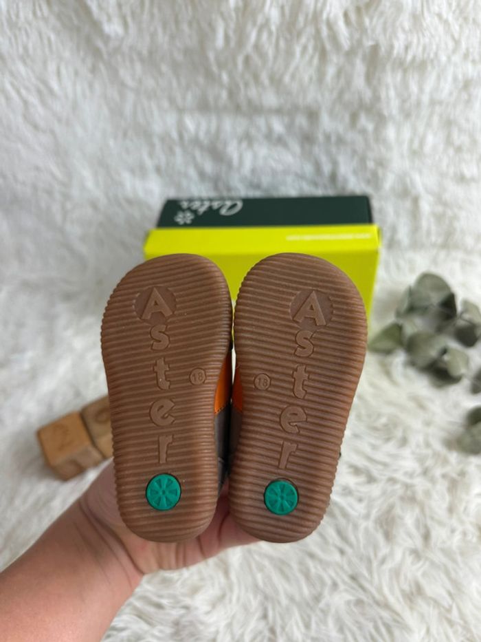 Paire de sandales Aster taille 18 - photo numéro 8