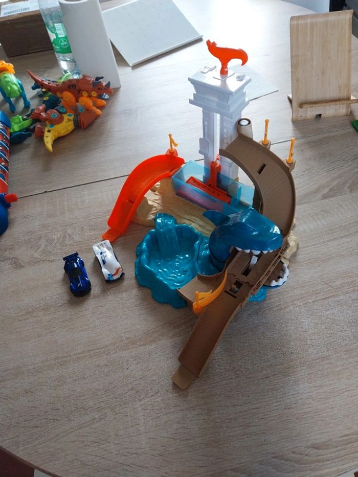 Piste attaque requin sans voitures - photo numéro 2