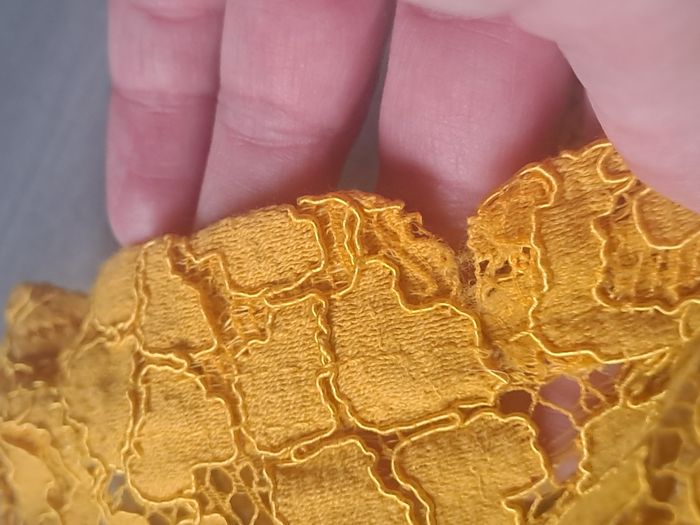 Robe dentelle jaune moutarde DDP Taille M - photo numéro 7