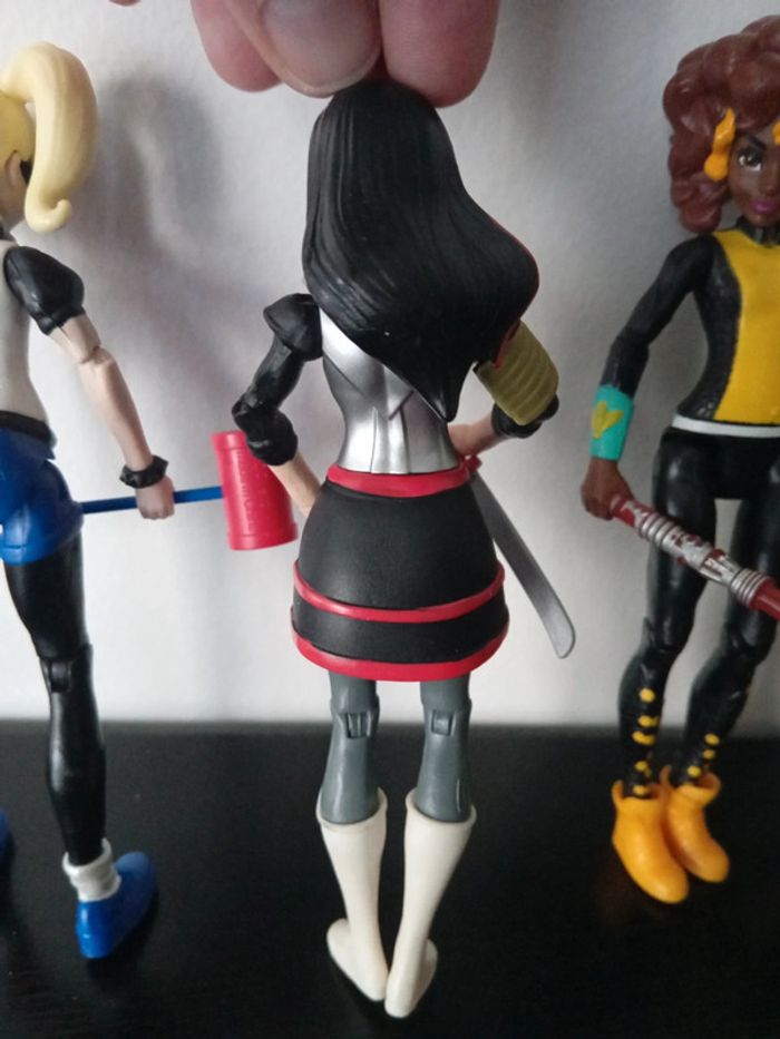 Lot de 4 figurines super héros girl comics tbe - photo numéro 7