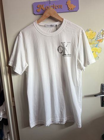 Tee shirt Calvin Klein blanc à manches courtes, taille Xs 