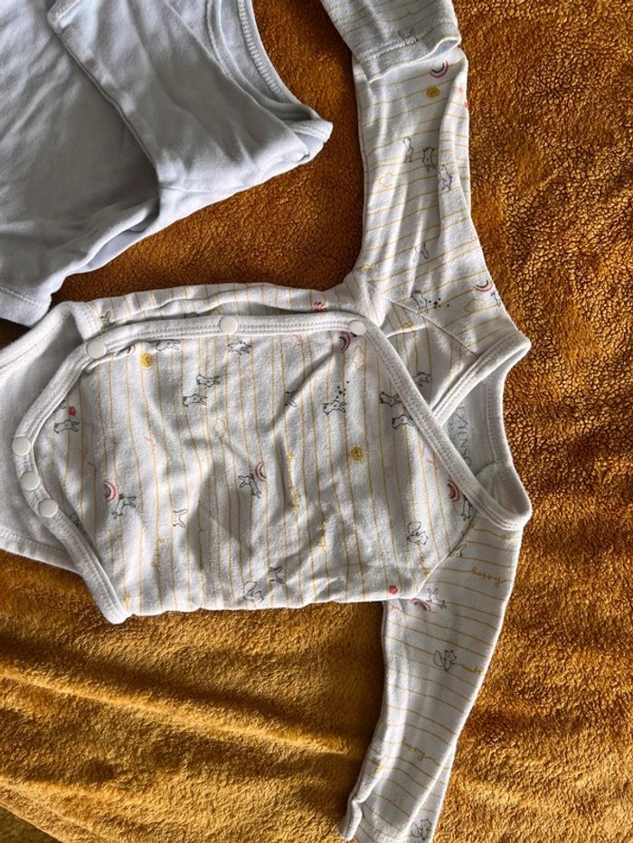 Lot de 3 bodies - photo numéro 2