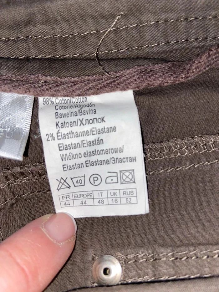 Pantacourt T.44 Camaïeu - photo numéro 3