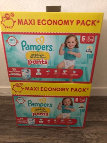 2 carton de couche Pampers taille 5