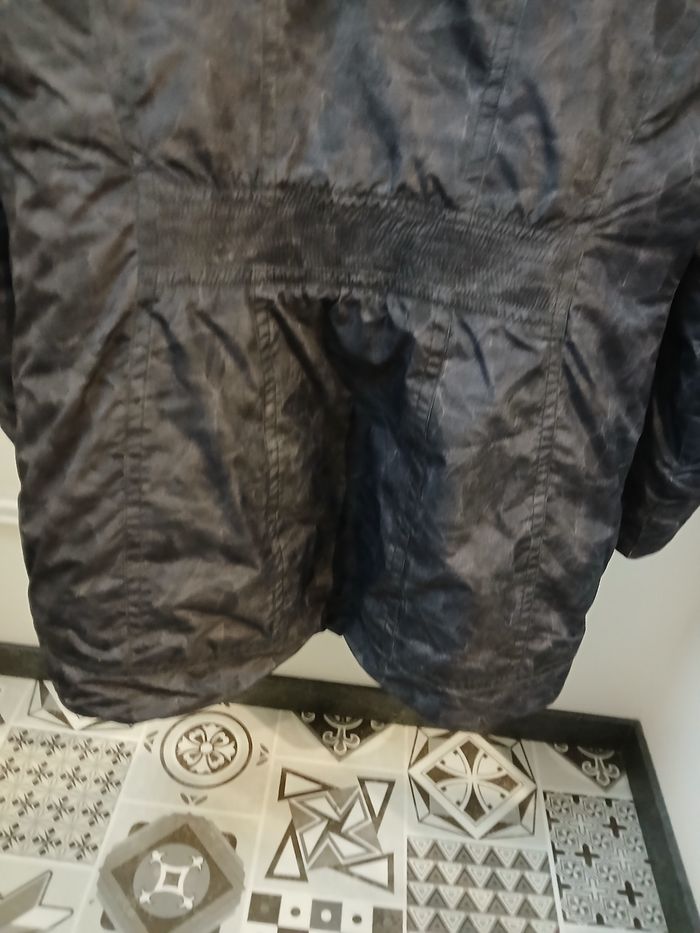 Doudoune gris foncé,  froncée au dos - photo numéro 3