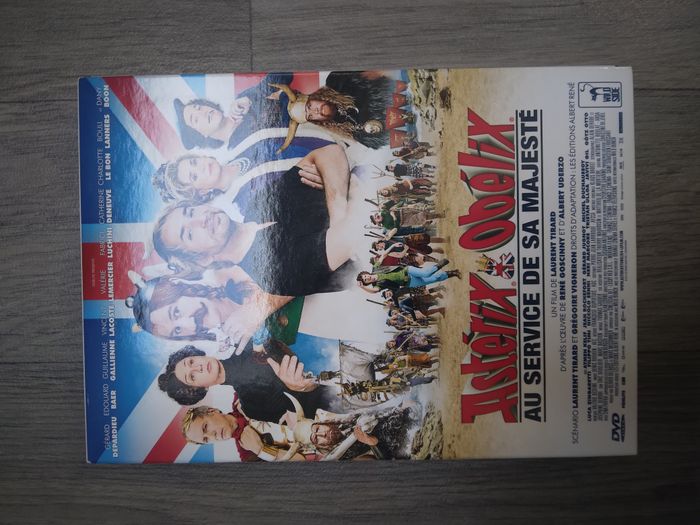DVD astérix et obélix au service de sa majesté