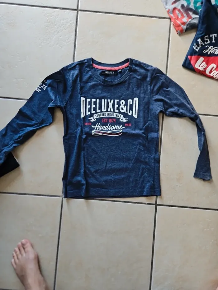 Lot de 8 tee shirts manches longues 8 ans - photo numéro 4