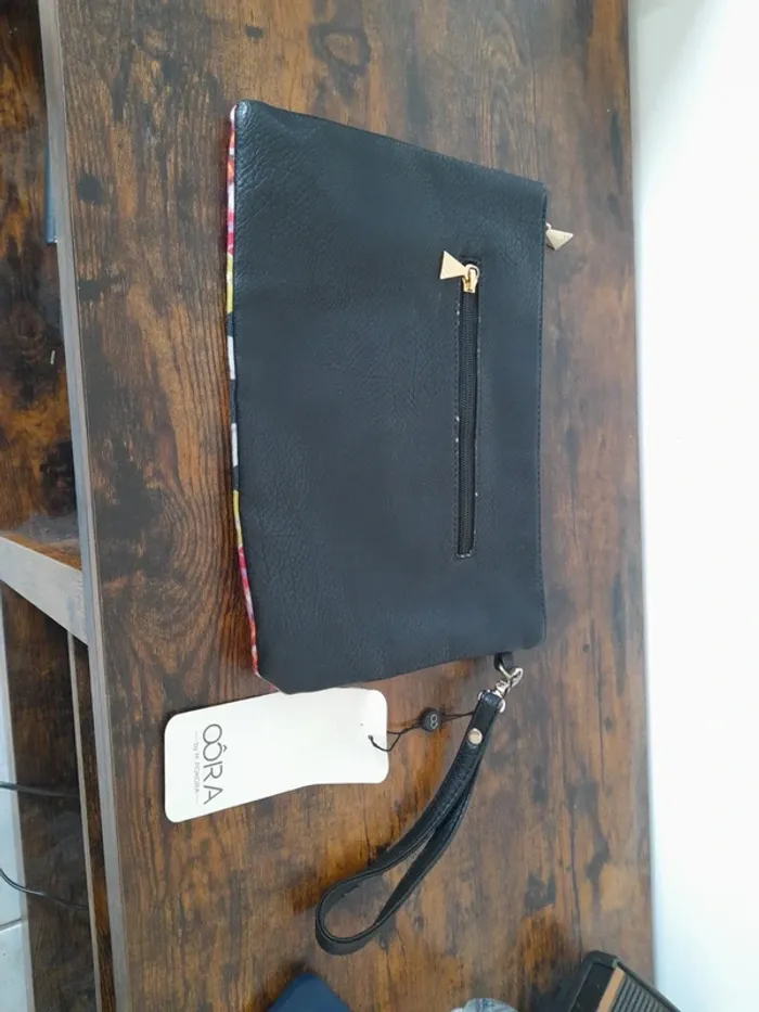 Pochette - photo numéro 4