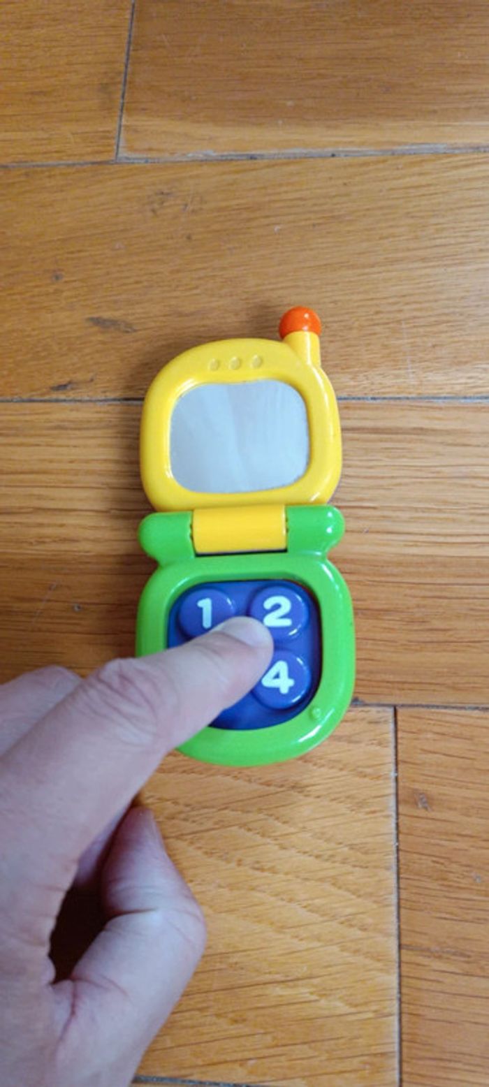 Téléphone à clapet miroir et pouet pouet - photo numéro 6