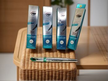 Crayon à sourcils waterproof 36H – Précision et longue tenue