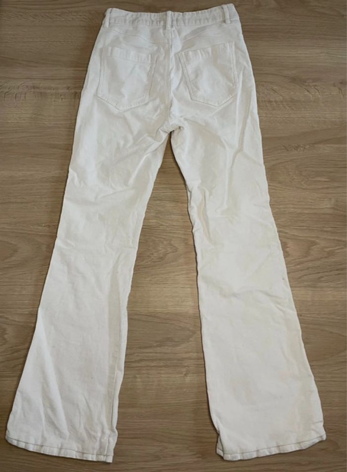Pantalon flare blanc - photo numéro 4