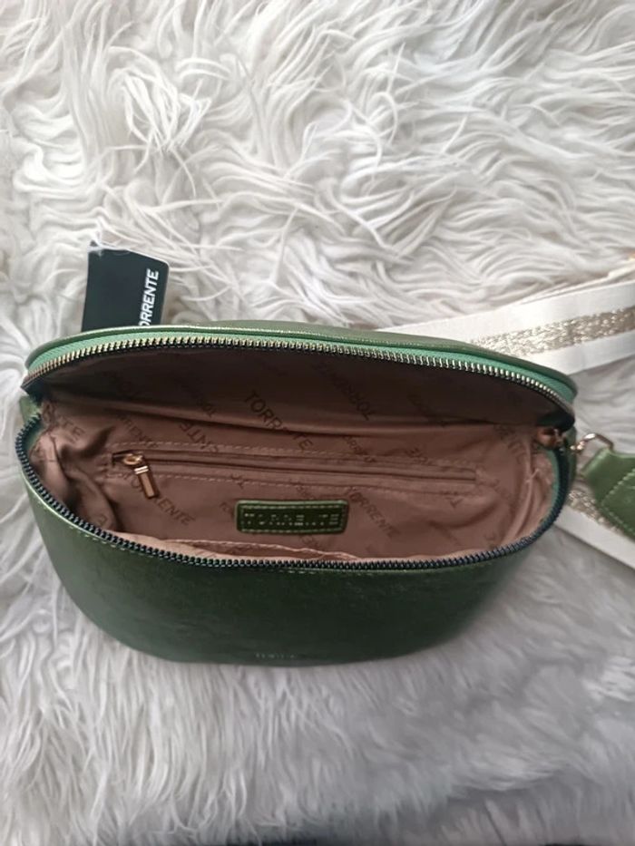 Sac Banane vert irisé Torrente bandoulière ajustable Neuf avec étiquette - photo numéro 4