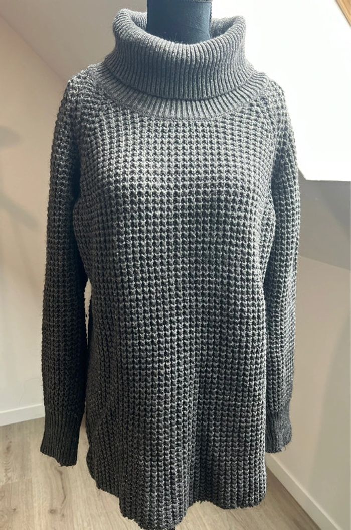 Pull col roulé gris