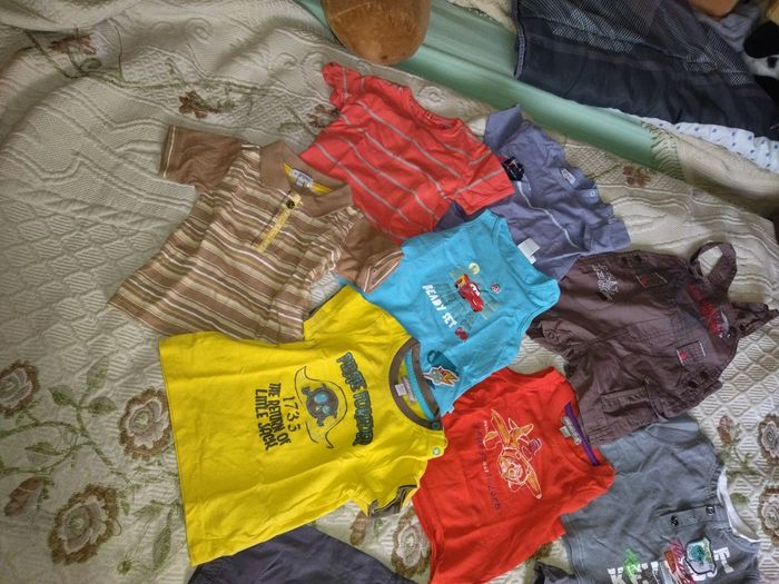 Lot de vêtements - photo numéro 2