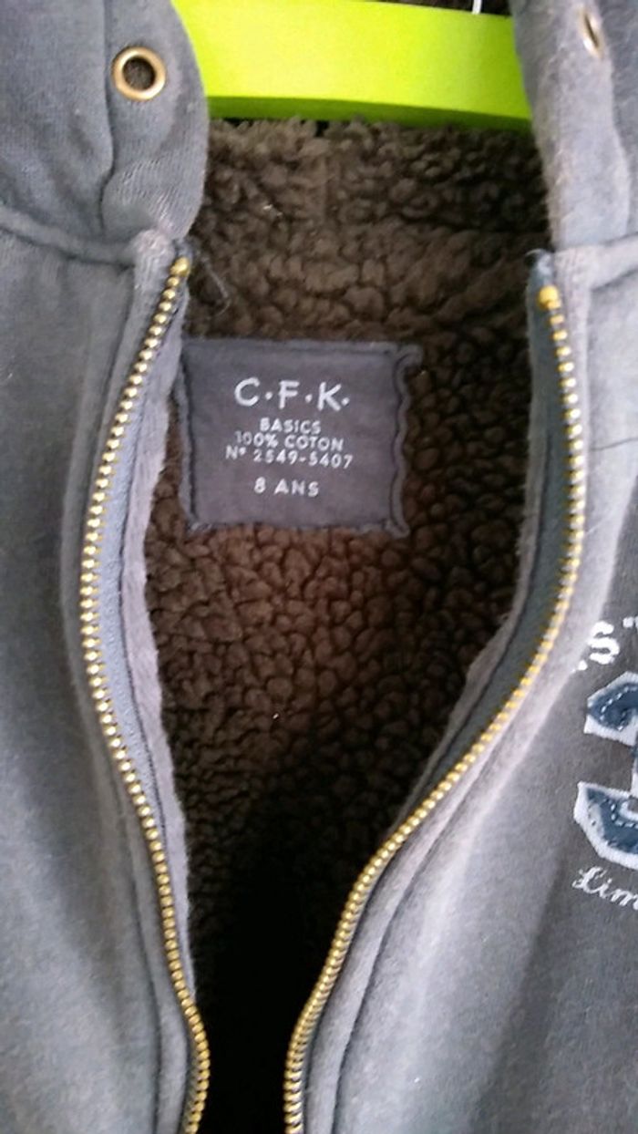 Sweat gris - photo numéro 4