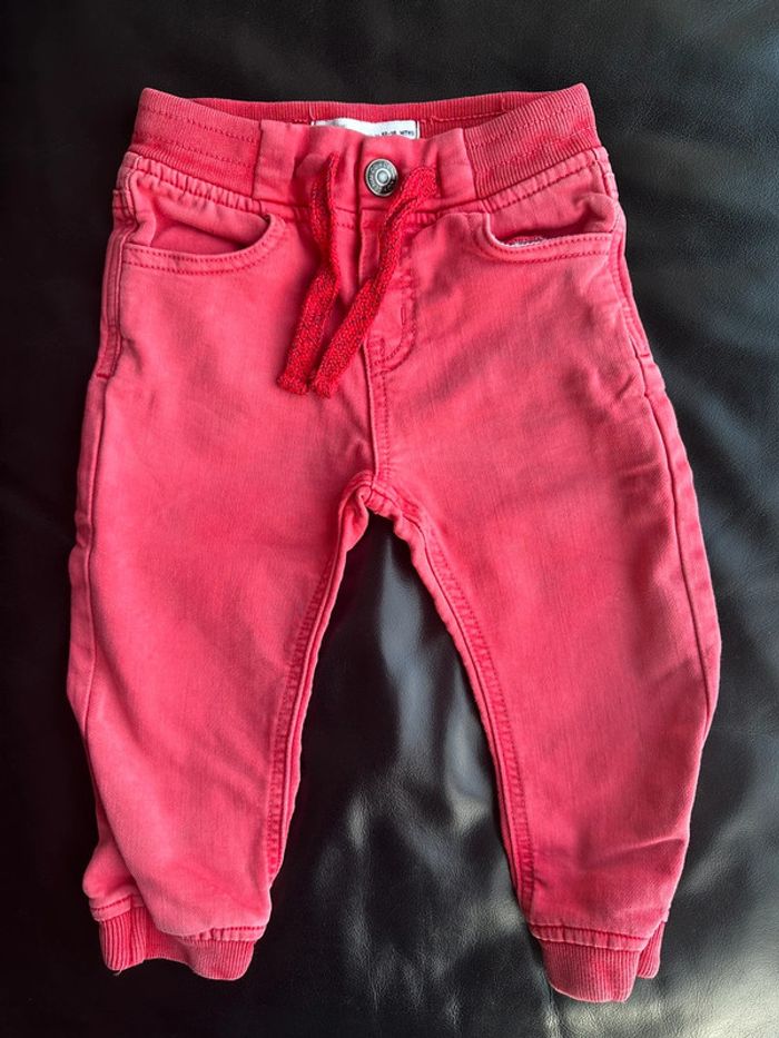 Lot 4 pantalons 18m + 1 offert - photo numéro 2