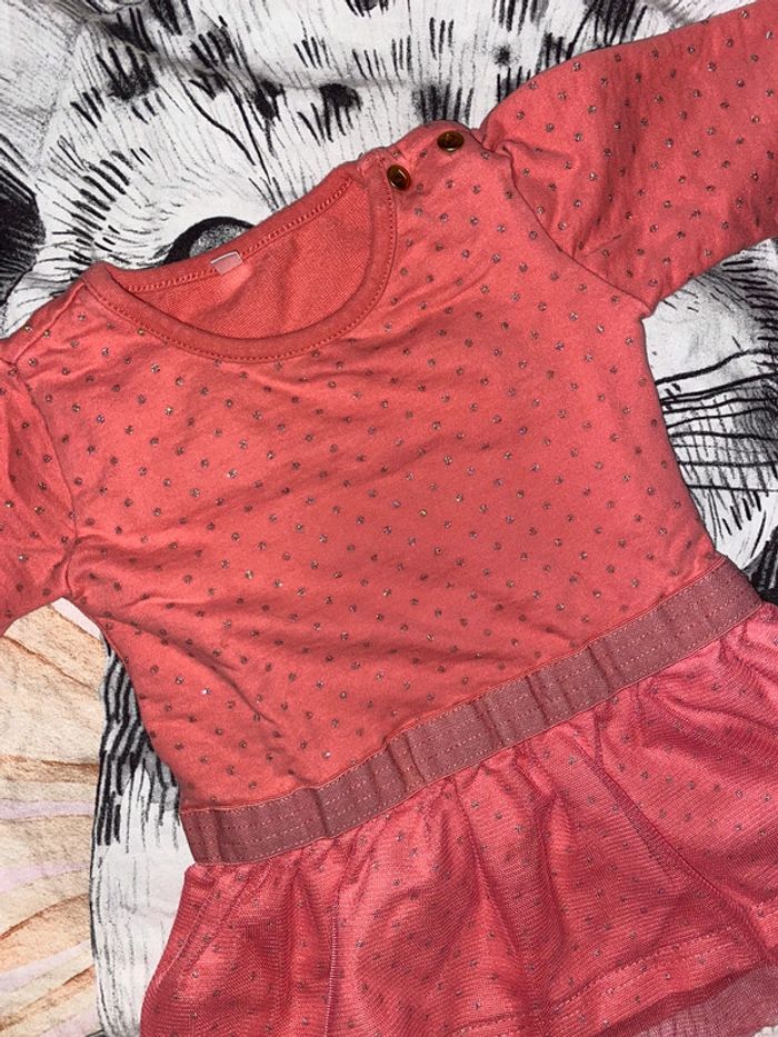 Robe légère à manches longues, taille 80, sans marque. - photo numéro 4