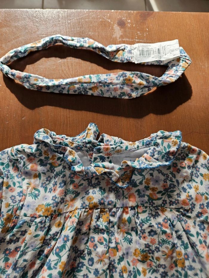 Robe 9 mois. - photo numéro 3